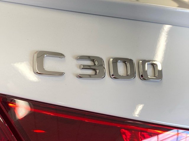 Used 2025 Mercedes-Benz C 300 4MATIC Sedan image 7