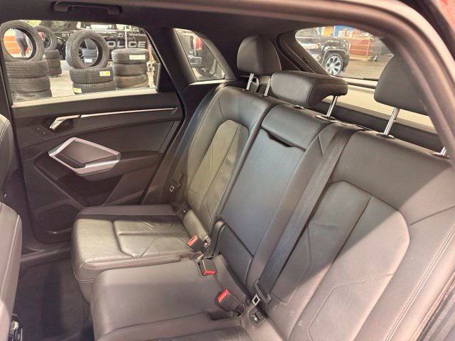 Used 2021 Audi Q3 2.0T Premium AWD/4WD image 22