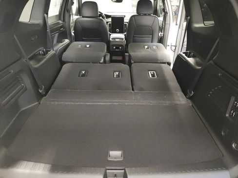 New 2026 GMC Acadia Denali w/ Super Cruise Package image 16