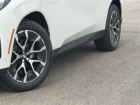 New 2026 BMW X3 xDrive30 w/ Convenience Package image 3