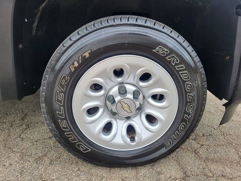 Used 2010 Chevrolet Silverado 1500 W/T image 24