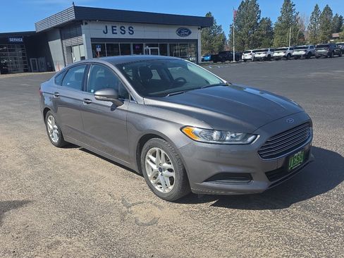 Used 2013 Ford Fusion SE image 7