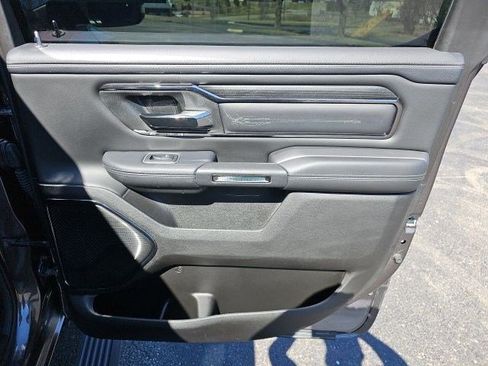 Used 2024 RAM 1500 Limited image 17