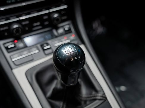 Used 2016 Porsche Cayman GT4 image 58