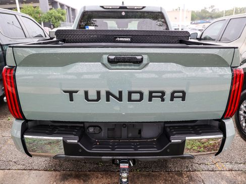 Used 2022 Toyota Tundra SR5 w/ TRD Off-Road Premium Package RWD image 10