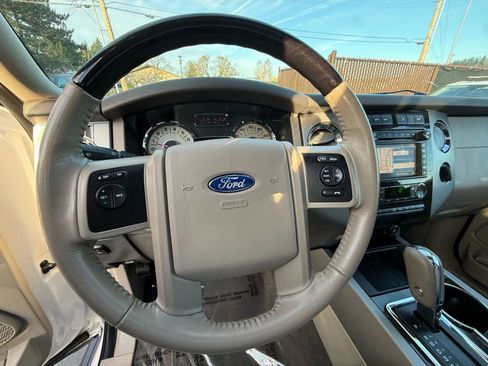 Used 2012 Ford Expedition EL Limited image 22