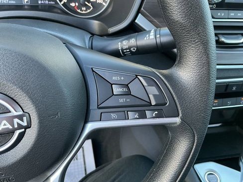 Used 2024 Nissan Altima 2.5 SV image 27