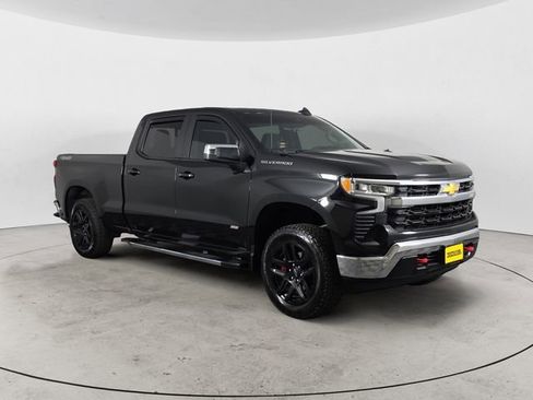 Used 2024 Chevrolet Silverado 1500 LT image 7