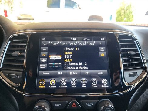 Used 2020 Jeep Grand Cherokee Laredo w/ Quick Order Package 2BN North AWD/4WD image 37