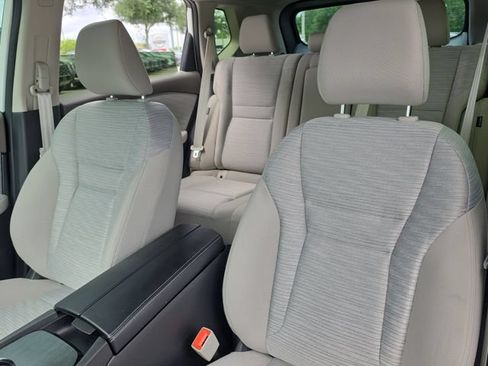 Certified 2023 Nissan Rogue SV FWD image 21