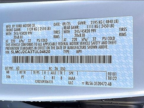 New 2026 Lincoln Corsair Reserve image 13