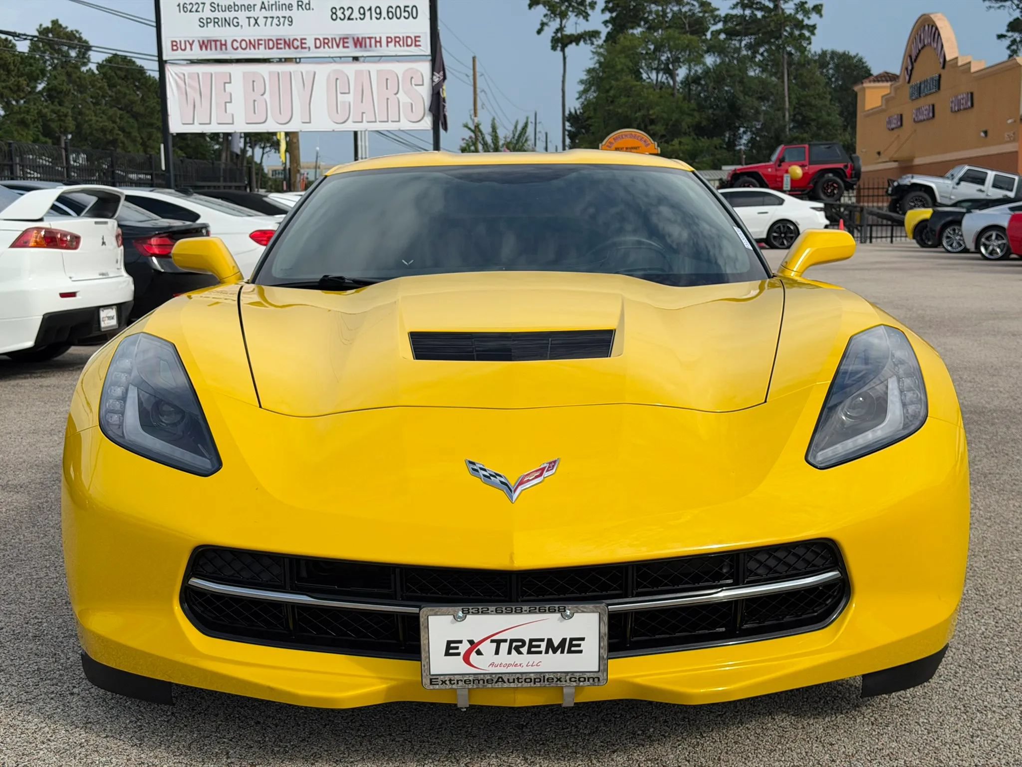 Used 2015 Chevrolet Corvette Stingray Coupe w/ 2LT Preferred Equipment Group RWD image 2