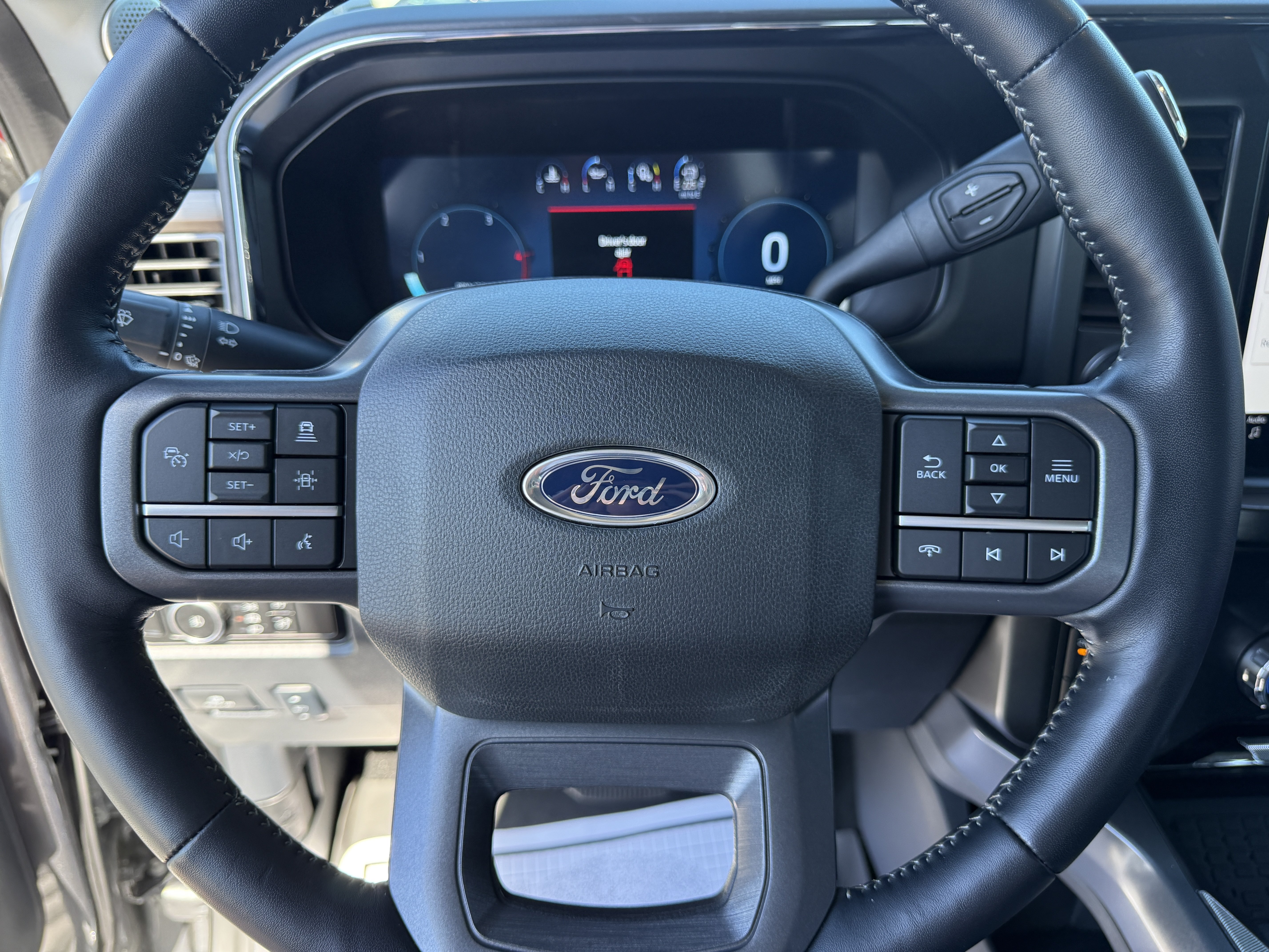 Used 2024 Ford F250 Lariat w/ Lariat Ultimate Package AWD/4WD image 35