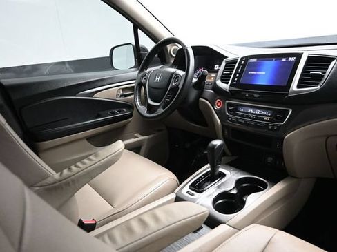 Used 2017 Honda Pilot EX-L image 13