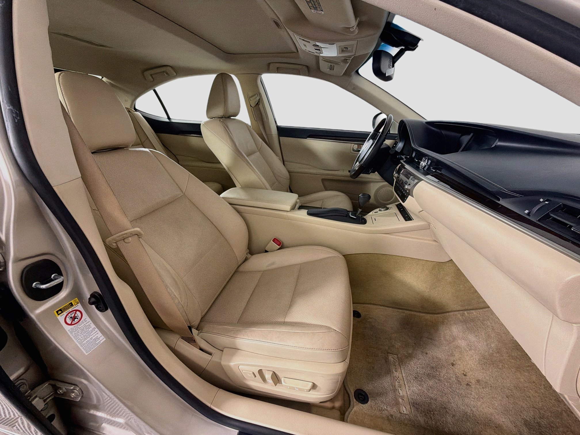 Used 2014 Lexus ES 350 w/ Luxury Package FWD image 33