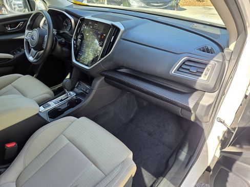 Used 2025 Subaru Ascent Premium AWD/4WD image 11