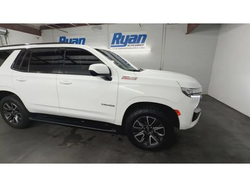 Used 2022 Chevrolet Tahoe Z71 AWD/4WD image 2