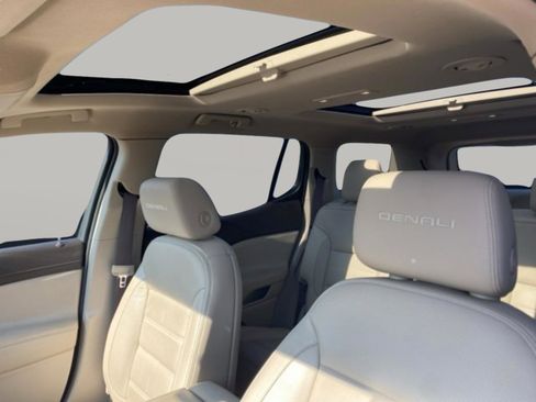 Used 2019 GMC Acadia Denali w/ Technology Package image 16