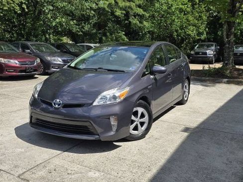 Used 2013 Toyota Prius Three w/ Solar Roof Pkg FWD image 1