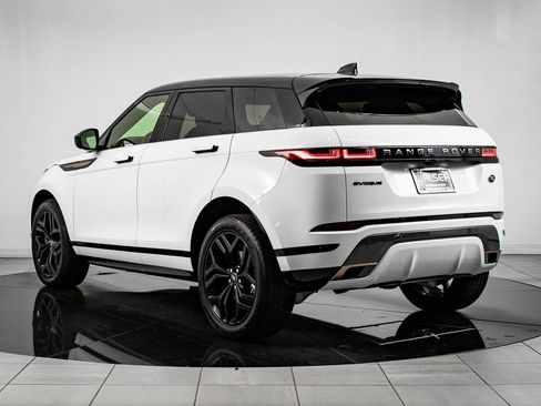 Used 2023 Land Rover Range Rover Evoque R-Dynamic SE image 11