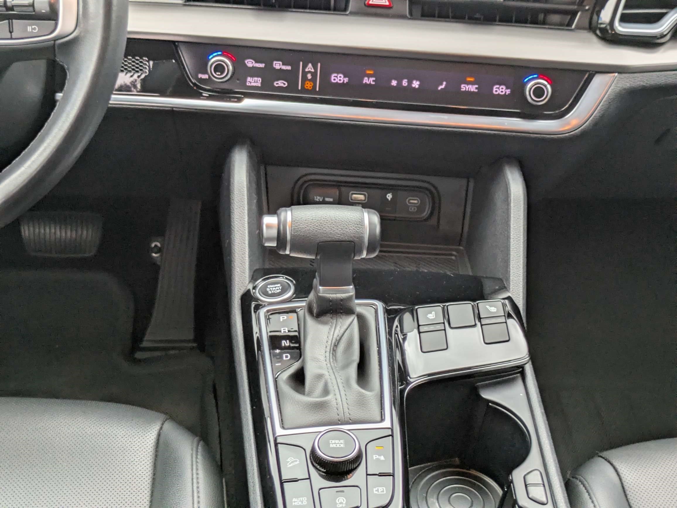 Used 2025 Kia Sportage EX FWD image 25