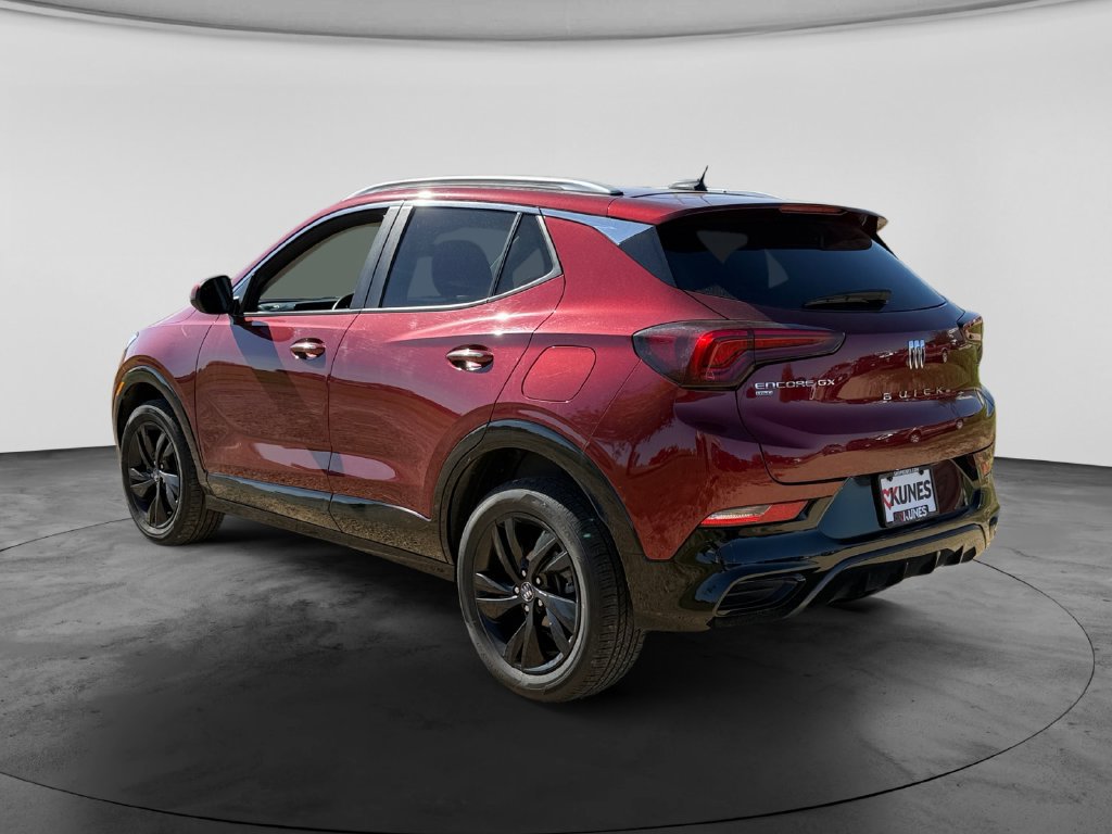 Used 2024 Buick Encore GX Sport Touring AWD/4WD image 7