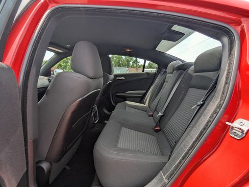 Used 2019 Dodge Charger SXT w/ Cold Weather Package AWD/4WD image 13
