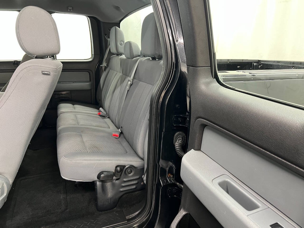 Used 2013 Ford F150 STX w/ Mid Equipment Group AWD/4WD image 9