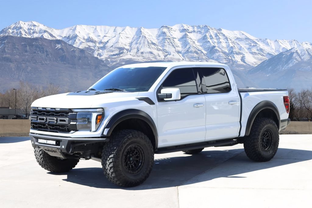 Used 2025 Ford F150 Raptor AWD/4WD image 2