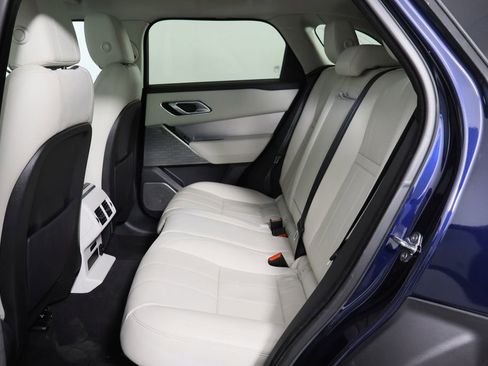 Used 2021 Land Rover Range Rover Velar R-Dynamic S image 16