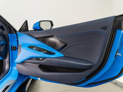 Used 2023 Chevrolet Corvette Z06 w/ Stealth Interior Trim Package RWD image 37