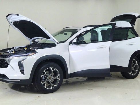 New 2026 Chevrolet Trax LT image 10