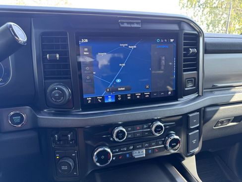 Used 2026 Ford F450 Platinum w/ FX4 Off-Road Package AWD/4WD image 16