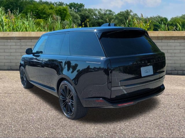 New 2026 Land Rover Range Rover Long Wheelbase SE AWD/4WD image 6