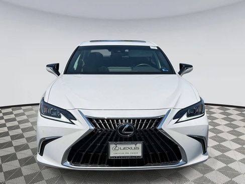Used 2023 Lexus ES 350 w/ Premium Package FWD image 6