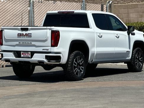Certified 2023 GMC Sierra 1500 AT4 w/ AT4 Premium Package AWD/4WD image 4