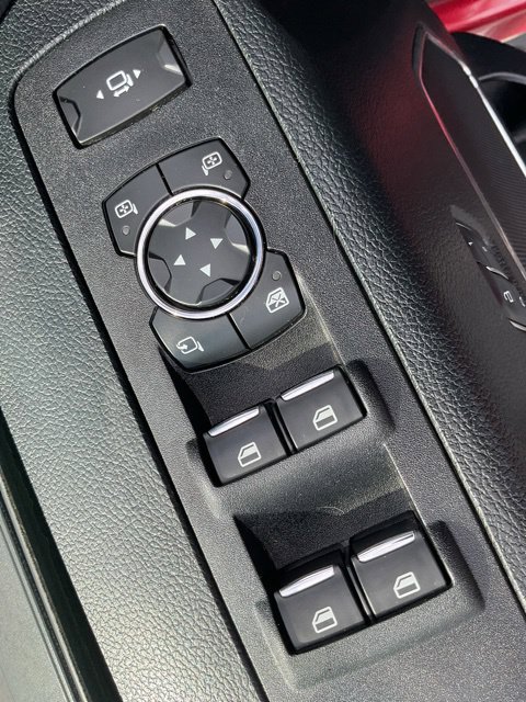 Used 2017 Ford F250 Lariat w/ Lariat Value Package AWD/4WD image 32