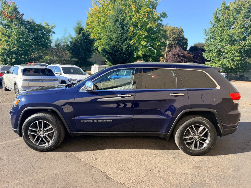 Used 2018 Jeep Grand Cherokee Limited AWD/4WD image 10