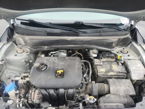 Used 2024 Kia Seltos S AWD/4WD image 16