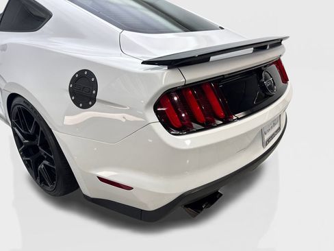 Used 2016 Ford Mustang GT Premium w/ Equipment Group 401A RWD image 19