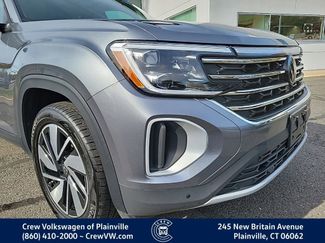 Certified 2024 Volkswagen Atlas SE video 3