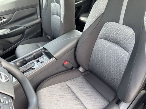 New 2026 Nissan Sentra SV w/ Floor Mat Package FWD image 15