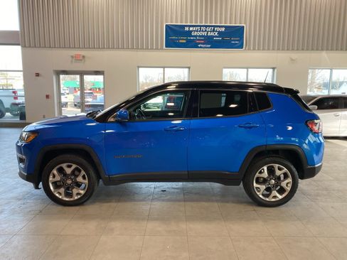 Used 2019 Jeep Compass Limited image 2