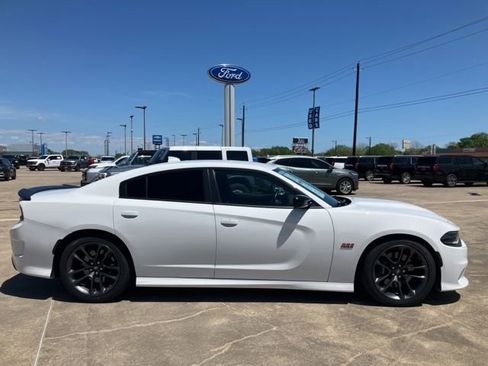 Used 2023 Dodge Charger Scat Pack RWD image 8