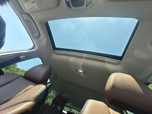 Used 2020 Subaru Outback Touring XT AWD/4WD image 24