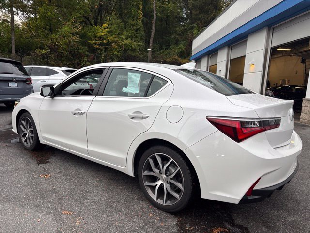 Used 2019 Acura ILX w/ Premium Package FWD image 4