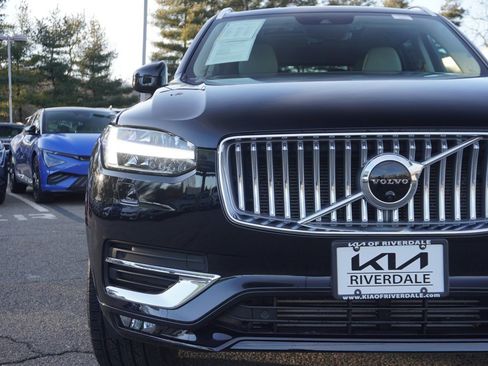 Used 2022 Volvo XC90 T6 Inscription w/ Advanced Package image 20