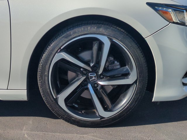 Used 2019 Honda Accord Sport image 22