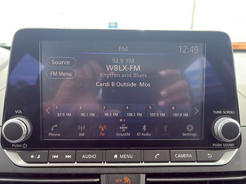 Used 2024 Nissan Altima 2.5 SV image 20