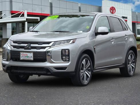 Used 2024 Mitsubishi Outlander Sport ES AWD/4WD image 8